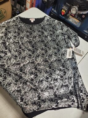 LuLaRoe Black & Silver Floral Metallic Women's Top